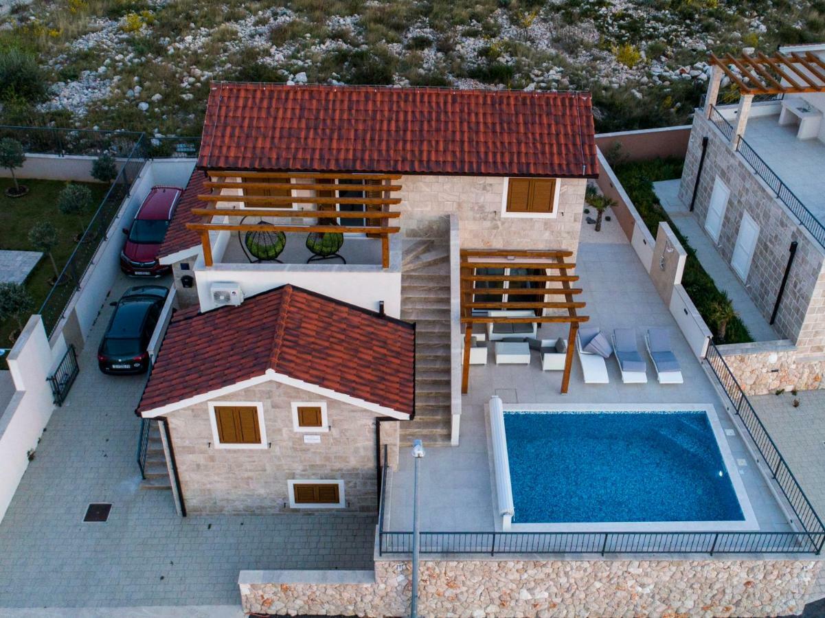 Villa Diomedes With The Sea View And The Pool Rogoznica  Exterior photo